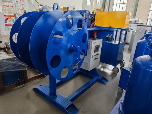 Unità di alimentazione a canna per canna AlTiB con diametro da 5 mm a 25 mm, precisione ± 0,1 mm e velocità massima di 10 m/min