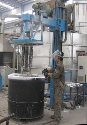 Regolabile flusso di raffinazione del liquido degassante 0,5-5 m3/h Pressione 0,1-0,6 MPa Progettazione dell'efficienza