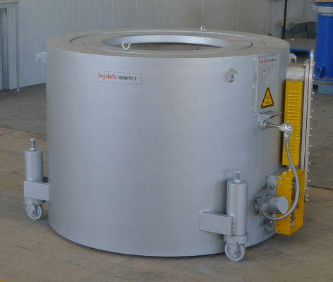 Fornace di alluminio rotatoria della tenuta 800KG per la fusione della fusione di alluminio liquida