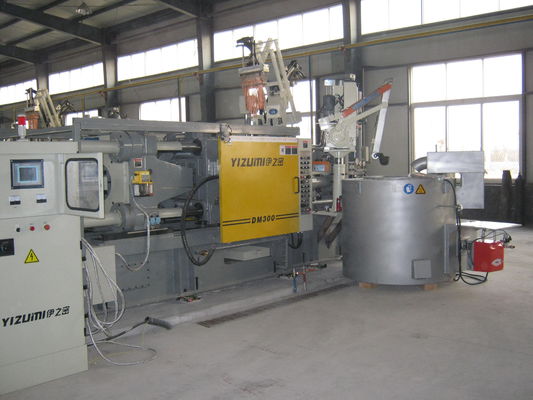 Tipo stazionario forno di fusione di alluminio industriale d'argento di alluminio 800KG del forno a crogiolo