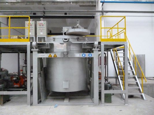 La macchina di alluminio del forno di fusione della tenuta di GPL 900C pressofusione l'alta utilizzazione