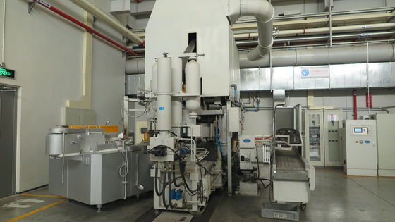 Tipo fornace di tenuta di alluminio del piatto di 3500kg per la colata della lega di alluminio