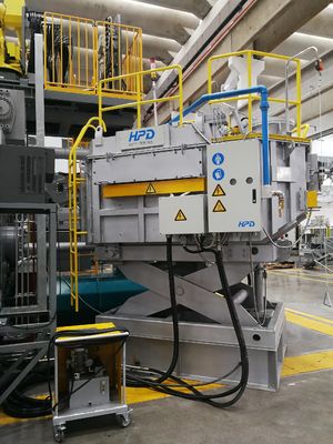 Fornace di tenuta di alluminio di dosaggio elettrica di 700KG 0.20MPa per la fusione di alluminio